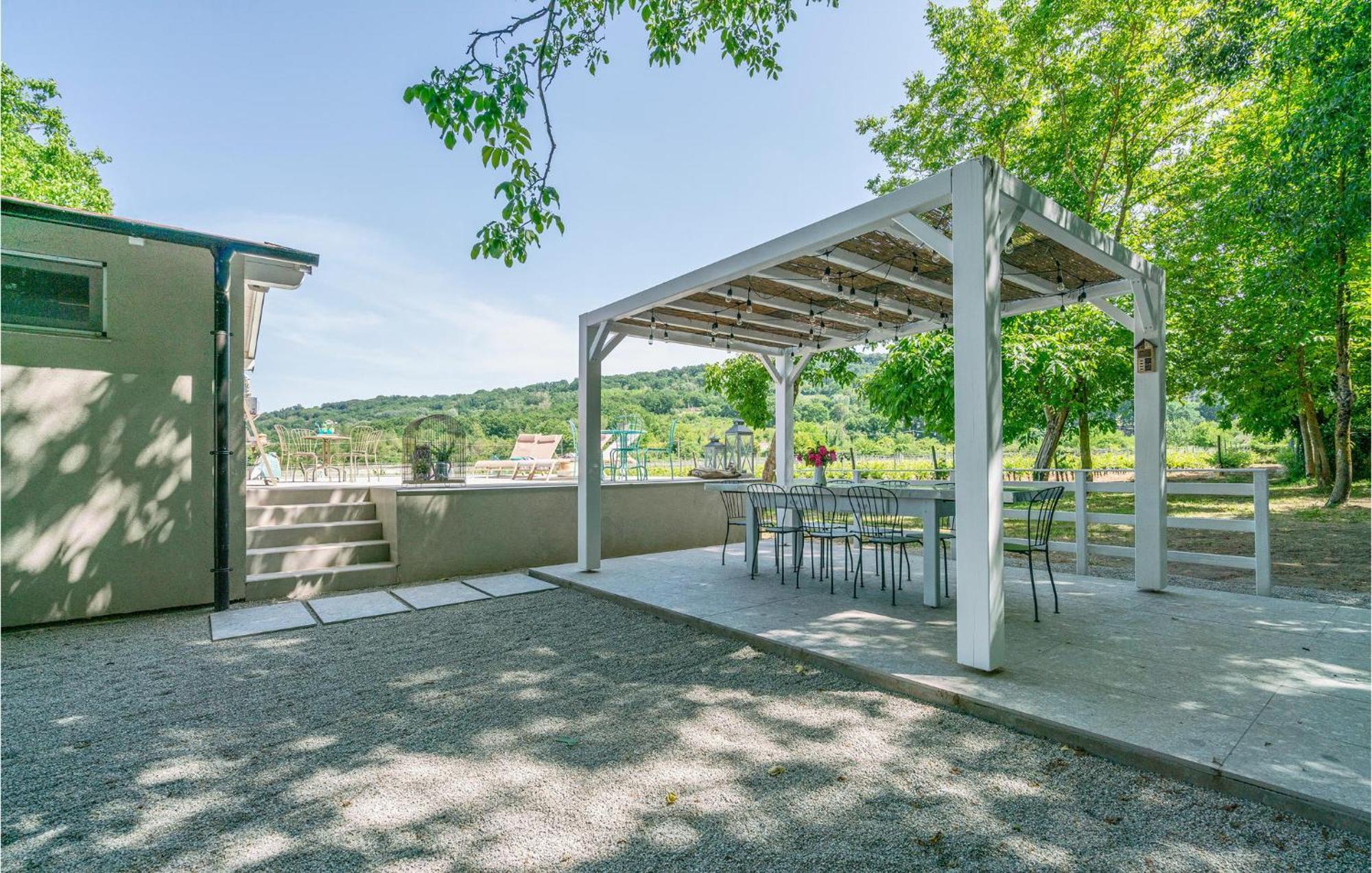 Lovely Home In Orte With House A Panoramic View Exterior foto